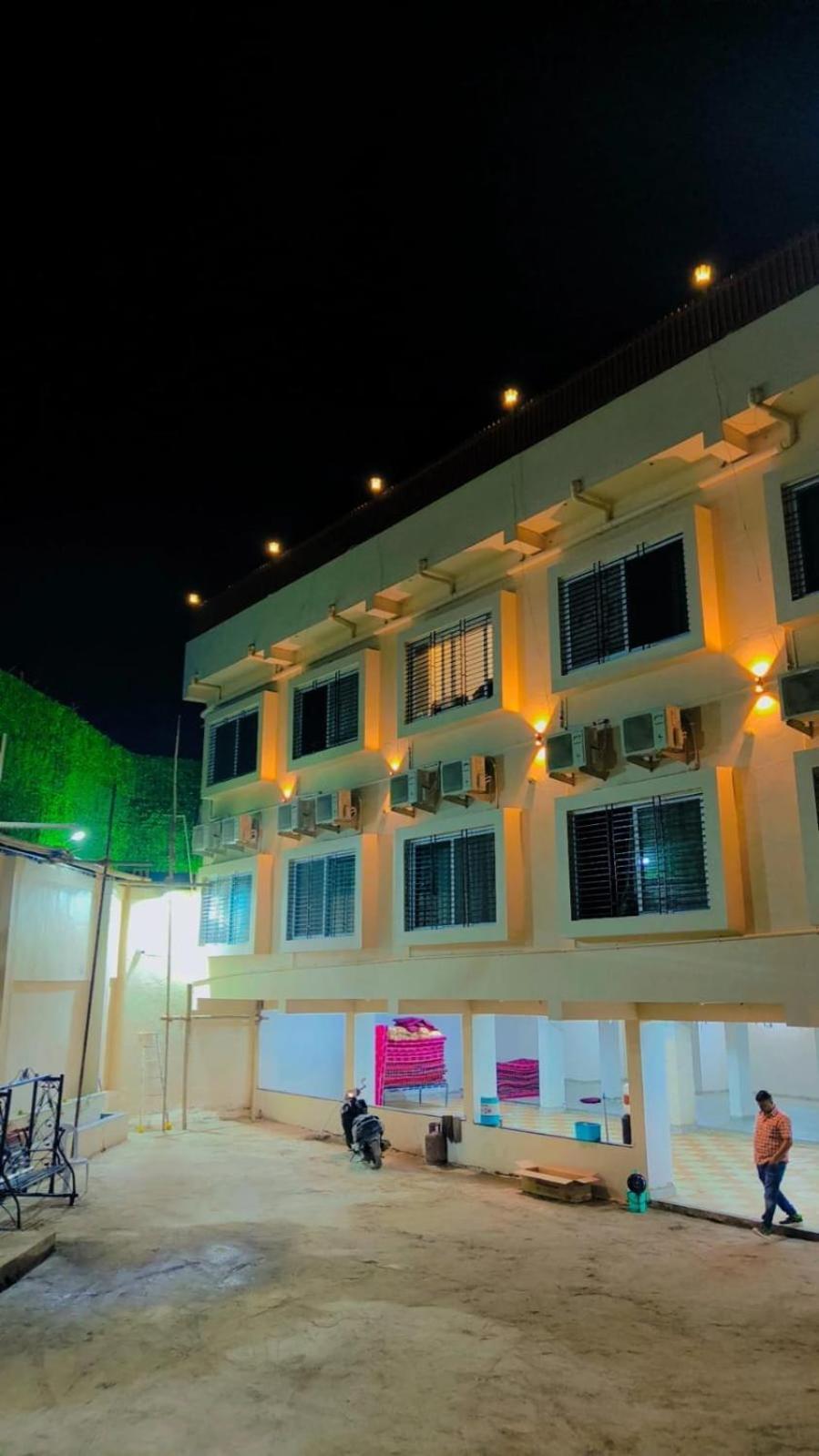 Hotel Mayur Residency Ellora Kültér fotó